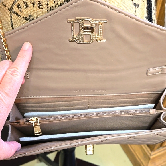 Bradgley Mischka crossbody NWT - Picture 4 of 5